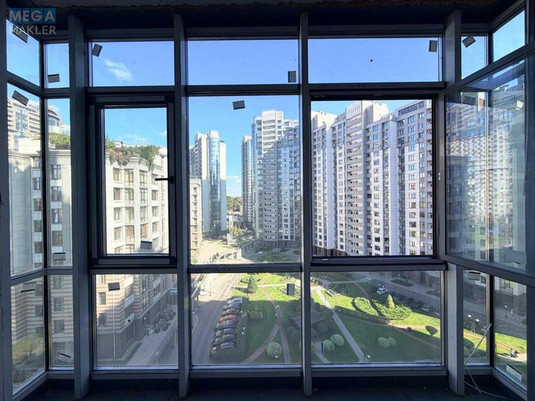 Продаж 2 кімнатної квартири (90/41/27), 9 пов. 20 пов. будинку, <a class="location-link" href="/kiev/" title="Недвижимость Київ">Київ</a>, <a class="location-link" href="/kiev/pecherskij/" title="Недвижимость Печерський район">Печерський р-н</a>, Андрія Верхогляда вул., 22Б (изображение 8)