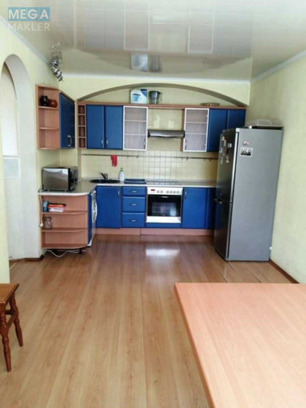 Оренда 2 кімнатної квартири, <a class="location-link" href="/kiev/" title="Недвижимость Київ">Київ</a>, <a class="location-link" href="/kiev/svyatoshinskij/" title="Недвижимость Святошинський район">Святошинський р-н</a>, Святошинская пл., 1 (изображение 13)