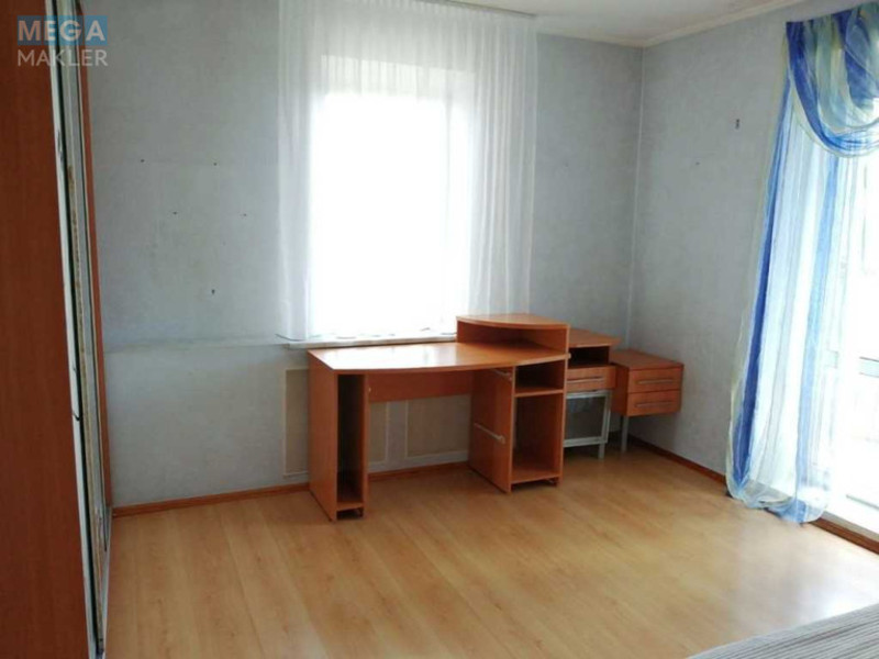 Оренда 2 кімнатної квартири, <a class="location-link" href="/kiev/" title="Недвижимость Київ">Київ</a>, <a class="location-link" href="/kiev/svyatoshinskij/" title="Недвижимость Святошинський район">Святошинський р-н</a>, Святошинская пл., 1 (изображение 17)