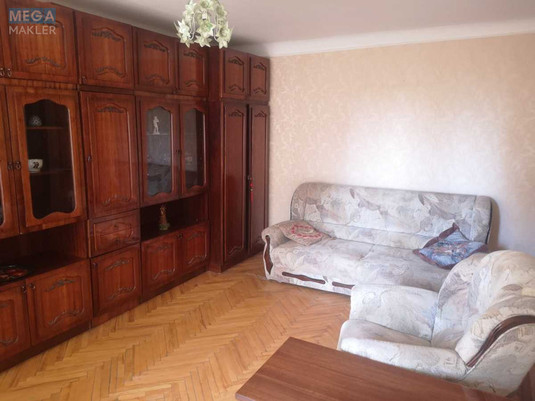 Оренда 2 кімнатної квартири, <a class="location-link" href="/kiev/" title="Недвижимость Київ">Київ</a>, <a class="location-link" href="/kiev/pecherskij/" title="Недвижимость Печерський район">Печерський р-н</a>, Ковпака вул., 4 (изображение 2)