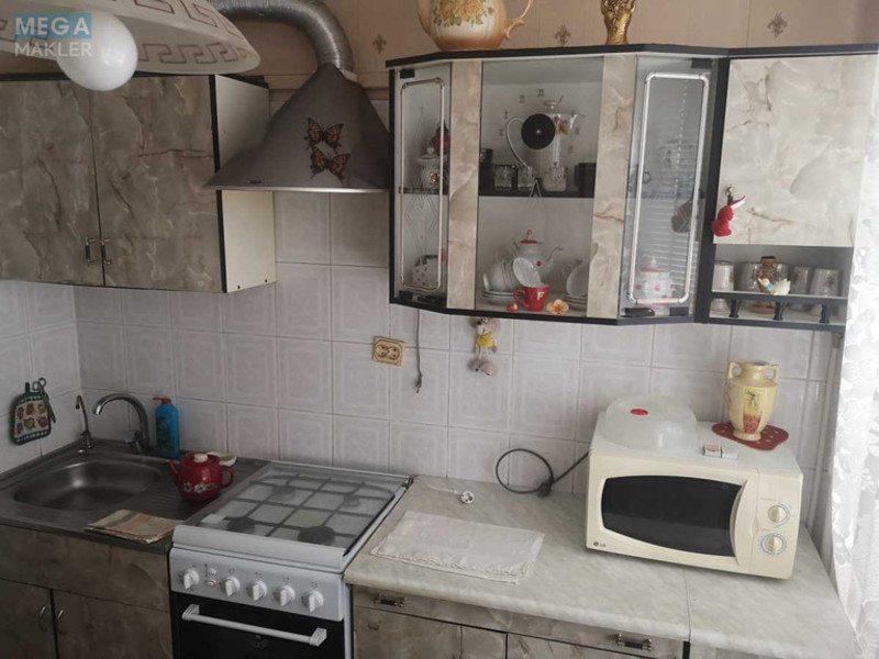Оренда 2 кімнатної квартири, <a class="location-link" href="/kiev/" title="Недвижимость Київ">Київ</a>, <a class="location-link" href="/kiev/pecherskij/" title="Недвижимость Печерський район">Печерський р-н</a>, Ковпака вул., 4 (изображение 6)