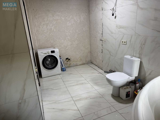 Продаж дома, 1&nbsp; поверх, 123&nbsp;кв.м, 3&nbsp;кімнати, ділянка 8&nbsp;соток, <a class="location-link" href="/kiev/" title="Недвижимость Київ">Київ</a>, <a class="location-link" href="/kiev/darnickij/" title="Недвижимость Дарницький район">Дарницький р-н</a>, Лісова вул. (изображение 10)