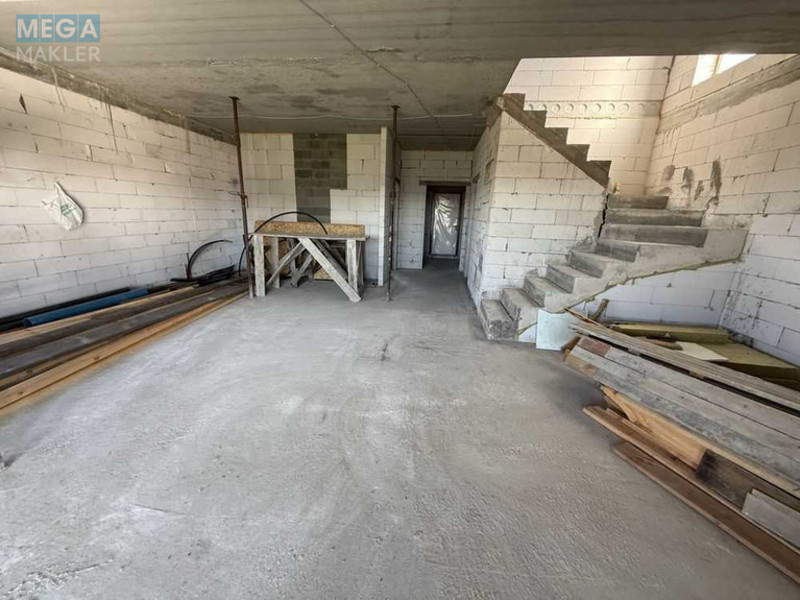 Продаж дома, 2&nbsp;поверху, 177&nbsp;кв.м, 5&nbsp;кімнат, ділянка 8&nbsp;соток, <a class="location-link" href="/pogreby-selo-kv-brovarskij-rajon/" title="Недвижимость Погреби">Погреби</a>, Джерельна (изображение 17)