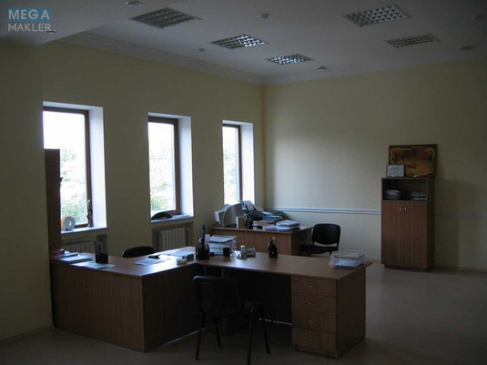 Оренда комерційної нерухомості, 179&nbsp;кв.м, под склад, <a class="location-link" href="/kiev/" title="Недвижимость Київ">Київ</a>, <a class="location-link" href="/kiev/goloseevskij/" title="Недвижимость Голосіївський район">Голосіївський р-н</a>, Столичное шоссе (изображение 2)