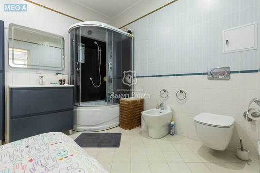 Продаж 4 кімнатної квартири (233/163,9/16,1), 22 пов. 25 пов. будинку, <a class="location-link" href="/kiev/" title="Недвижимость Київ">Київ</a>, <a class="location-link" href="/kiev/svyatoshinskij/" title="Недвижимость Святошинський район">Святошинський р-н</a>, Верховинна вул., 35 (изображение 17)