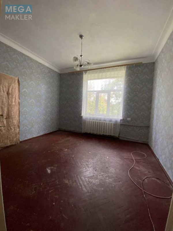 Продаж 3 кімнатної квартири (62,1/40/7,2), 2 пов. 2 пов. будинку, <a class="location-link" href="/kiev/" title="Недвижимость Київ">Київ</a>, <a class="location-link" href="/kiev/svyatoshinskij/" title="Недвижимость Святошинський район">Святошинський р-н</a>, Перемоги вул., 4 (изображение 8)