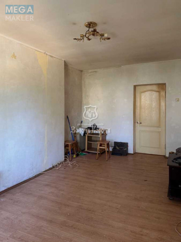 Продаж 1 кімнатної квартири (38,1/17,7/10,3), 5 пов. 5 пов. будинку, <a class="location-link" href="/kiev/" title="Недвижимость Київ">Київ</a>, <a class="location-link" href="/kiev/svyatoshinskij/" title="Недвижимость Святошинський район">Святошинський р-н</a>, Академіка Туполєва вул., 7а (изображение 2)
