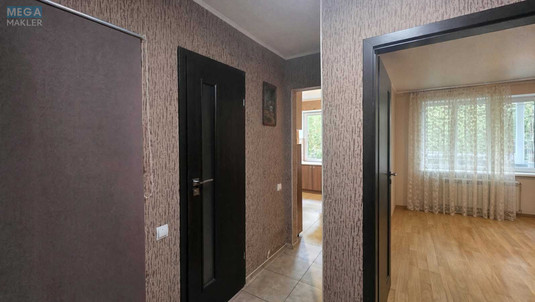 Продаж 1 кімнатної квартири (38,3/19,7/8,1), 2 пов. 9 пов. будинку, <a class="location-link" href="/lutsk/" title="Недвижимость Луцьк">Луцьк</a>, Івана Газюка (изображение 5)