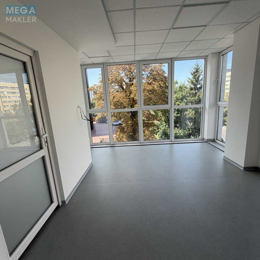 Продаж комерційної нерухомості, 623,90&nbsp;кв.м, <a class="location-link" href="/rovno/" title="Недвижимость Рівне">Рівне</a>, Перший промінь, 7Б (изображение 25)