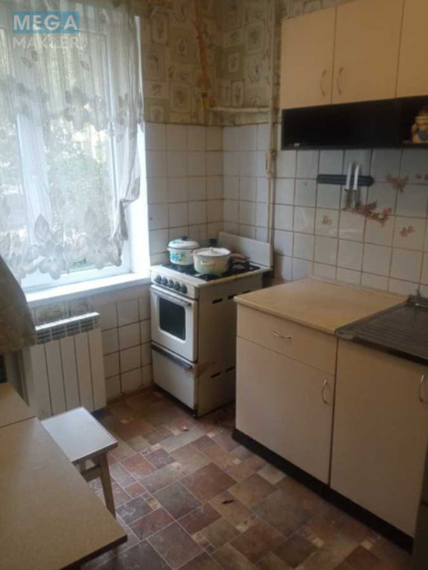 Оренда 1 кімнатної квартири, <a class="location-link" href="/kiev/" title="Недвижимость Київ">Київ</a>, <a class="location-link" href="/kiev/svyatoshinskij/" title="Недвижимость Святошинський район">Святошинський р-н</a>, Жмеринська вул., 16 (изображение 4)