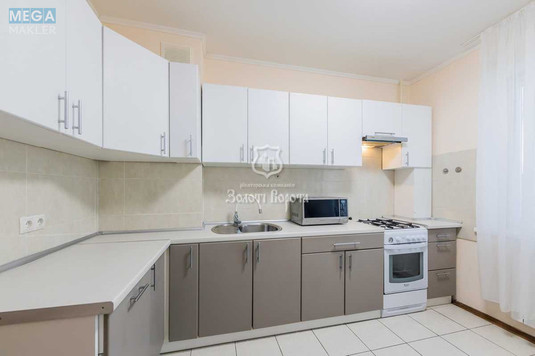 Продаж 3 кімнатної квартири (70/41/9), 8 пов. 10 пов. будинку, <a class="location-link" href="/kiev/" title="Недвижимость Київ">Київ</a>, <a class="location-link" href="/kiev/darnickij/" title="Недвижимость Дарницький район">Дарницький р-н</a>, Миколи Бажана просп., 28в (изображение 14)