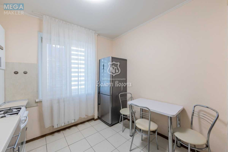 Продаж 3 кімнатної квартири (70/41/9), 8 пов. 10 пов. будинку, <a class="location-link" href="/kiev/" title="Недвижимость Київ">Київ</a>, <a class="location-link" href="/kiev/darnickij/" title="Недвижимость Дарницький район">Дарницький р-н</a>, Миколи Бажана просп., 28в (изображение 16)