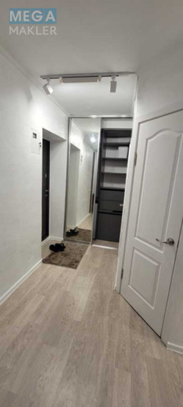 Оренда 2 кімнатної квартири, <a class="location-link" href="/kiev/" title="Недвижимость Київ">Київ</a>, <a class="location-link" href="/kiev/solomenskij/" title="Недвижимость Солом'янський район">Солом'янський р-н</a>, Курська вул., 11 (изображение 11)