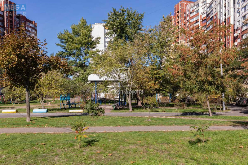 Продаж 2 кімнатної квартири (59,5/33,8/8,3), 11 пов. 16 пов. будинку, <a class="location-link" href="/kiev/" title="Недвижимость Київ">Київ</a>, <a class="location-link" href="/kiev/desnyanskij/" title="Недвижимость Деснянський район">Деснянський р-н</a>, Миколи Закревського вул., 7 (изображение 19)