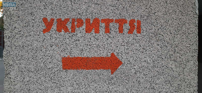 Продаж 2 кімнатної квартири (82/60/15), 11 пов. 25 пов. будинку, <a class="location-link" href="/kiev/" title="Недвижимость Київ">Київ</a>, <a class="location-link" href="/kiev/svyatoshinskij/" title="Недвижимость Святошинський район">Святошинський р-н</a>, Верховинна вул., 35 (изображение 3)