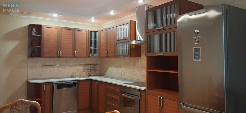 Продаж 2 кімнатної квартири (82/60/15), 11 пов. 25 пов. будинку, <a class="location-link" href="/kiev/" title="Недвижимость Київ">Київ</a>, <a class="location-link" href="/kiev/svyatoshinskij/" title="Недвижимость Святошинський район">Святошинський р-н</a>, Верховинна вул., 35 (изображение 5)