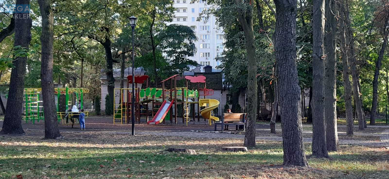 Продаж 2 кімнатної квартири (82/60/15), 11 пов. 25 пов. будинку, <a class="location-link" href="/kiev/" title="Недвижимость Київ">Київ</a>, <a class="location-link" href="/kiev/svyatoshinskij/" title="Недвижимость Святошинський район">Святошинський р-н</a>, Верховинна вул., 35 (изображение 12)