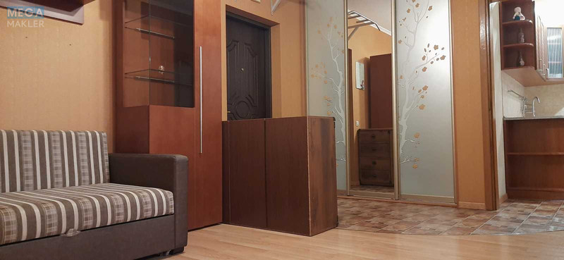 Продаж 2 кімнатної квартири (82/60/15), 11 пов. 25 пов. будинку, <a class="location-link" href="/kiev/" title="Недвижимость Київ">Київ</a>, <a class="location-link" href="/kiev/svyatoshinskij/" title="Недвижимость Святошинський район">Святошинський р-н</a>, Верховинна вул., 35 (изображение 14)