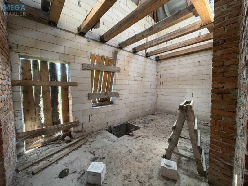 Продаж дома, 2&nbsp;поверху, 157&nbsp;кв.м, 3&nbsp;кімнати, ділянка 8&nbsp;соток, <a class="location-link" href="/korchin-selo/" title="Недвижимость Корчин">Корчин</a>, Зарічна (изображение 7)