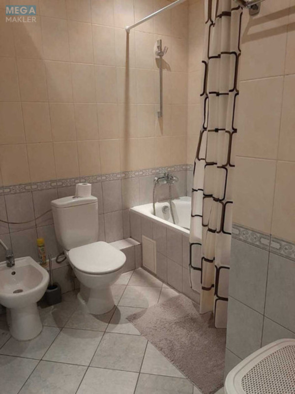 Оренда 2 кімнатної квартири, <a class="location-link" href="/kiev/" title="Недвижимость Київ">Київ</a>, <a class="location-link" href="/kiev/solomenskij/" title="Недвижимость Солом'янський район">Солом'янський р-н</a>, Борщаговская ул., 145 (изображение 18)