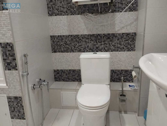 Оренда 2 кімнатної квартири, <a class="location-link" href="/kiev/" title="Недвижимость Київ">Київ</a>, <a class="location-link" href="/kiev/goloseevskij/" title="Недвижимость Голосіївський район">Голосіївський р-н</a>, Демеевская ул., 14 (изображение 6)
