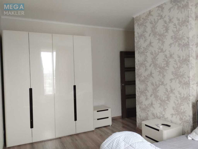 Оренда 2 кімнатної квартири, <a class="location-link" href="/kiev/" title="Недвижимость Київ">Київ</a>, <a class="location-link" href="/kiev/goloseevskij/" title="Недвижимость Голосіївський район">Голосіївський р-н</a>, Демеевская ул., 14 (изображение 12)