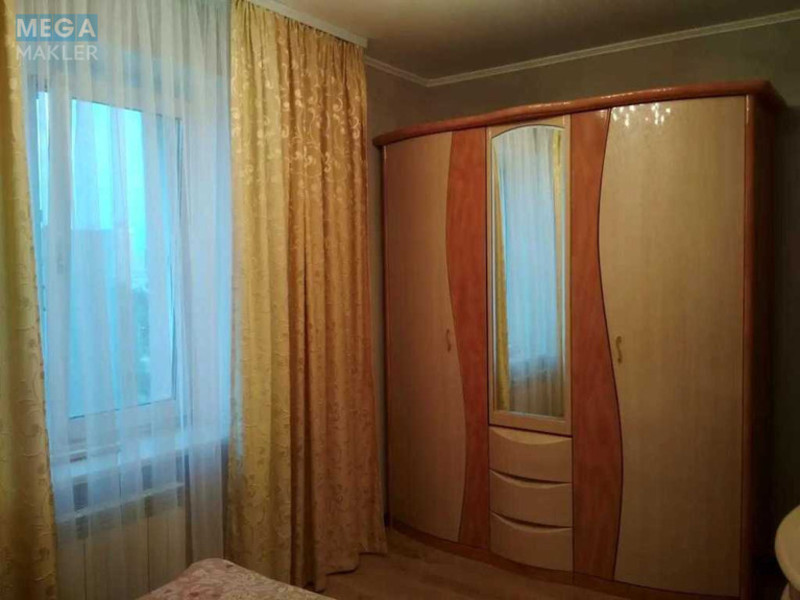 Продаж 3 кімнатної квартири (87/?/14), 11 пов. 17 пов. будинку, <a class="location-link" href="/kiev/" title="Недвижимость Київ">Київ</a>, <a class="location-link" href="/kiev/obolonskij/" title="Недвижимость Оболонський район">Оболонський р-н</a>, Богатырская ул., 6/1 (изображение 5)