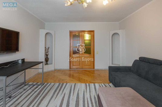 Продаж 3 кімнатної квартири (72/40,6/8,8), 5 пов. 14 пов. будинку, <a class="location-link" href="/kiev/" title="Недвижимость Київ">Київ</a>, <a class="location-link" href="/kiev/goloseevskij/" title="Недвижимость Голосіївський район">Голосіївський р-н</a>, Антоновича вул., 104 (изображение 3)