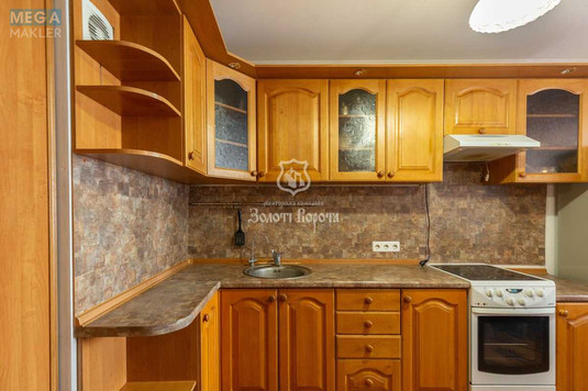 Продаж 3 кімнатної квартири (72/40,6/8,8), 5 пов. 14 пов. будинку, <a class="location-link" href="/kiev/" title="Недвижимость Київ">Київ</a>, <a class="location-link" href="/kiev/goloseevskij/" title="Недвижимость Голосіївський район">Голосіївський р-н</a>, Антоновича вул., 104 (изображение 13)