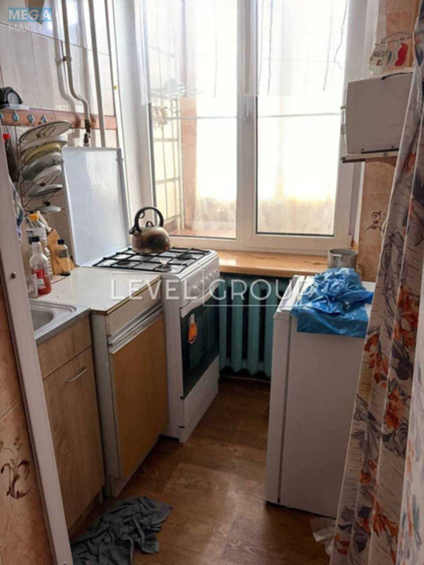 Продаж 1 кімнатної квартири (23,1/12/8,2), 1 пов. 9 пов. будинку, <a class="location-link" href="/kiev/" title="Недвижимость Київ">Київ</a>, <a class="location-link" href="/kiev/pecherskij/" title="Недвижимость Печерський район">Печерський р-н</a>, Мічуріна вул., 2 (изображение 2)