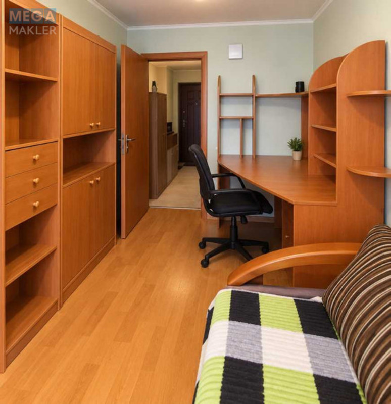 Оренда 2 кімнатної квартири, <a class="location-link" href="/kiev/" title="Недвижимость Київ">Київ</a>, <a class="location-link" href="/kiev/solomenskij/" title="Недвижимость Солом'янський район">Солом'янський р-н</a>, Генерала Воробйова вул., 8А (изображение 3)