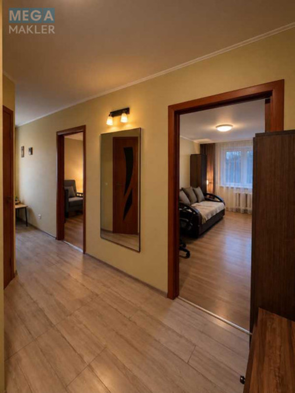 Оренда 2 кімнатної квартири, <a class="location-link" href="/kiev/" title="Недвижимость Київ">Київ</a>, <a class="location-link" href="/kiev/solomenskij/" title="Недвижимость Солом'янський район">Солом'янський р-н</a>, Генерала Воробйова вул., 8А (изображение 14)