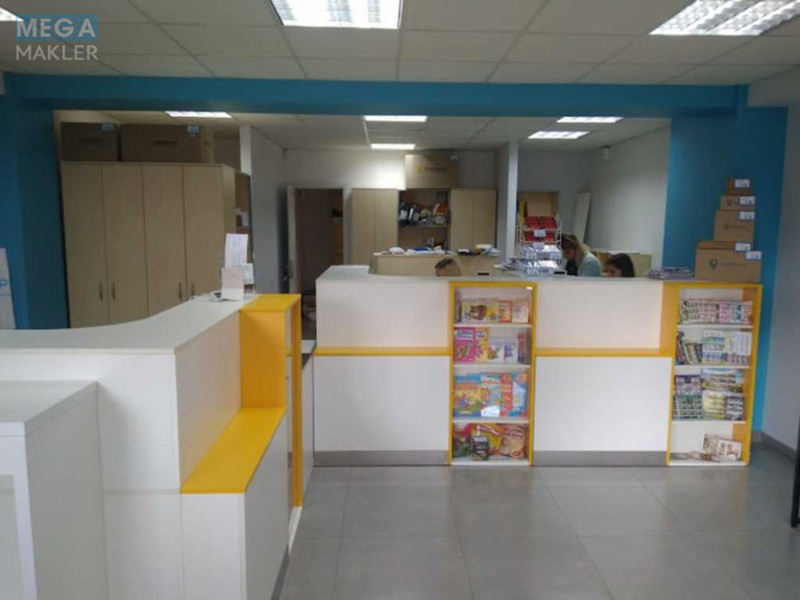 Продаж комерційної нерухомості, 65&nbsp;кв.м, под офис, <a class="location-link" href="/kiev/" title="Недвижимость Київ">Київ</a>, <a class="location-link" href="/kiev/darnickij/" title="Недвижимость Дарницький район">Дарницький р-н</a>, Александра Мишуги ул., 10 (изображение 6)