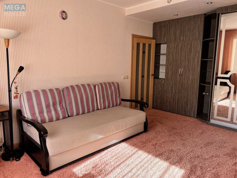 Оренда 1 кімнатної квартири, <a class="location-link" href="/kiev/" title="Недвижимость Київ">Київ</a>, <a class="location-link" href="/kiev/obolonskij/" title="Недвижимость Оболонський район">Оболонський р-н</a>, Героев Днепра ул., 47 (изображение 8)