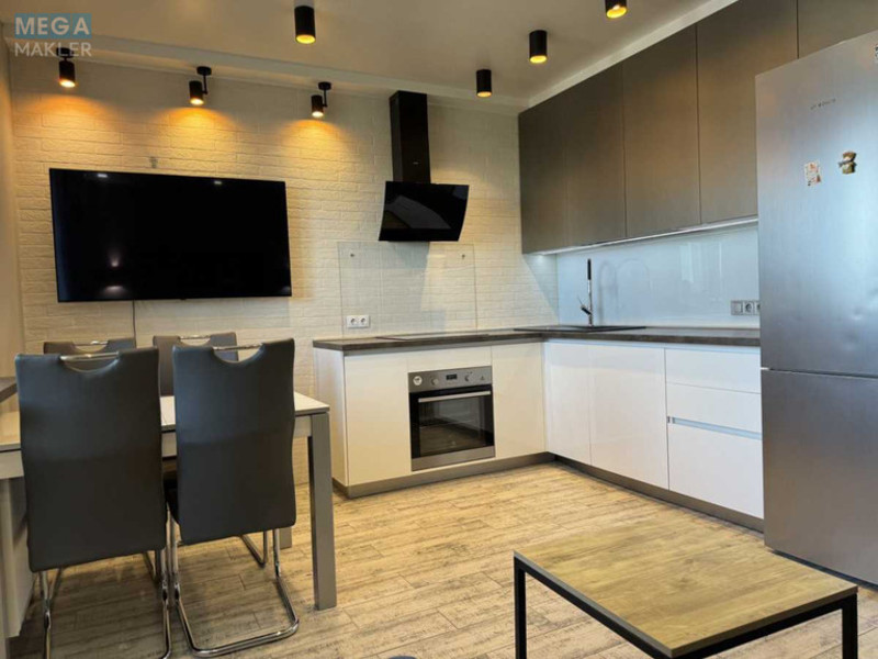 Продаж 2 кімнатної квартири (60/39/15), 12 пов. 20 пов. будинку, <a class="location-link" href="/kiev/" title="Недвижимость Київ">Київ</a>, <a class="location-link" href="/kiev/podolskij/" title="Недвижимость Подільський район">Подільський р-н</a>, Новомостицкая ул., 15 (изображение 2)
