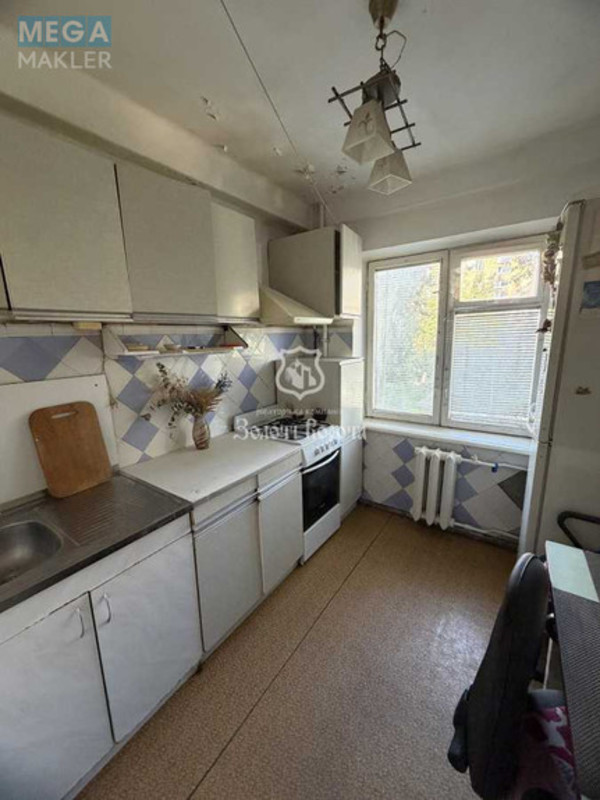 Продаж 2 кімнатної квартири (41,7/23,6/6,9), 2 пов. 5 пов. будинку, <a class="location-link" href="/kiev/" title="Недвижимость Київ">Київ</a>, <a class="location-link" href="/kiev/dneprovskij/" title="Недвижимость Дніпровський район">Дніпровський р-н</a>, Соборності просп., 1в (изображение 6)