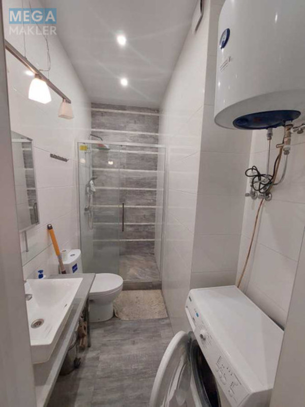 Оренда 1 кімнатної квартири, <a class="location-link" href="/kiev/" title="Недвижимость Київ">Київ</a>, <a class="location-link" href="/kiev/shevchenkovskij/" title="Недвижимость Шевченківський район">Шевченківський р-н</a>, Жилянская ул., 118 (изображение 9)