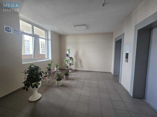 Продаж 2 кімнатної квартири (59/25/15), 14 пов. 17 пов. будинку, <a class="location-link" href="/kiev/" title="Недвижимость Київ">Київ</a>, <a class="location-link" href="/kiev/goloseevskij/" title="Недвижимость Голосіївський район">Голосіївський р-н</a>, Академика Заболотного ул., 148В (изображение 9)