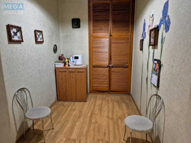Продаж 3 кімнатної квартири (46/36/6), 1 пов. 3 пов. будинку, <a class="location-link" href="/odessa/" title="Недвижимость Одеса">Одеса</a>, <a class="location-link" href="/odessa/primorskij/" title="Недвижимость Приморський район">Приморський р-н</a>, Кузнечная, 43 (изображение 2)
