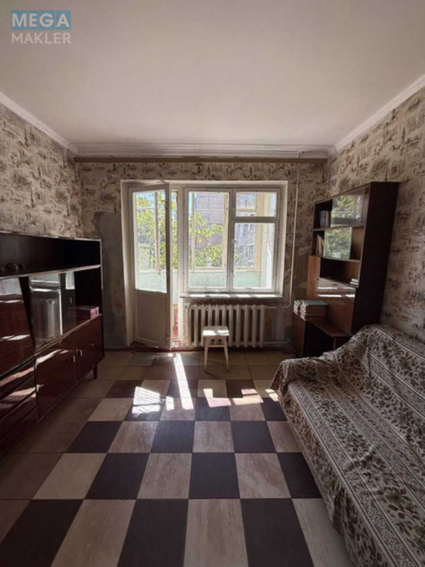 Продаж 2 кімнатної квартири (59/30/8), 5 пов. 9 пов. будинку, <a class="location-link" href="/odessa/" title="Недвижимость Одеса">Одеса</a>, <a class="location-link" href="/odessa/suvorovskij/" title="Недвижимость Суворовський район">Суворовський р-н</a>, Десантный бульвар (изображение 2)