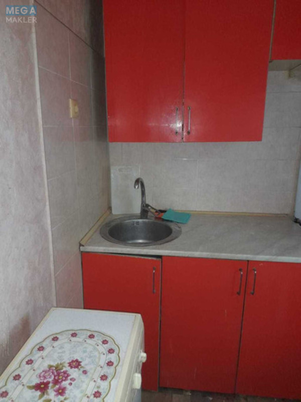 Оренда 1 кімнатної квартири, <a class="location-link" href="/kiev/" title="Недвижимость Київ">Київ</a>, <a class="location-link" href="/kiev/solomenskij/" title="Недвижимость Солом'янський район">Солом'янський р-н</a>, Ніщинського вул., 10 (изображение 3)