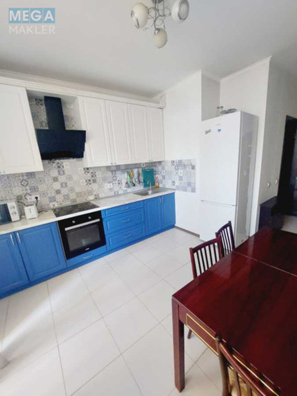 Оренда 2 кімнатної квартири, <a class="location-link" href="/kiev/" title="Недвижимость Київ">Київ</a>, <a class="location-link" href="/kiev/solomenskij/" title="Недвижимость Солом'янський район">Солом'янський р-н</a>, Академика Каблукова ул., 23 (изображение 2)