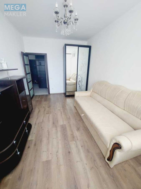 Оренда 2 кімнатної квартири, <a class="location-link" href="/kiev/" title="Недвижимость Київ">Київ</a>, <a class="location-link" href="/kiev/solomenskij/" title="Недвижимость Солом'янський район">Солом'янський р-н</a>, Академика Каблукова ул., 23 (изображение 4)