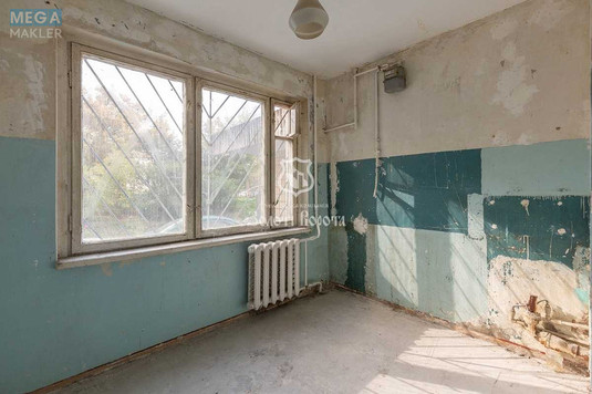 Продаж комерційної нерухомості, 64&nbsp;кв.м, под офис, <a class="location-link" href="/kiev/" title="Недвижимость Київ">Київ</a>, <a class="location-link" href="/kiev/pecherskij/" title="Недвижимость Печерський район">Печерський р-н</a>, Звіринецька вул., 61 (изображение 6)