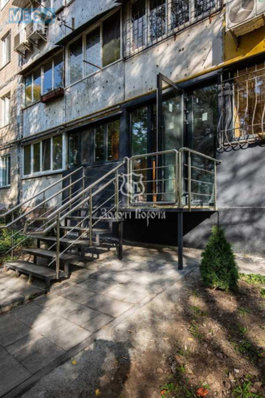 Продаж комерційної нерухомості, 64&nbsp;кв.м, под офис, <a class="location-link" href="/kiev/" title="Недвижимость Київ">Київ</a>, <a class="location-link" href="/kiev/pecherskij/" title="Недвижимость Печерський район">Печерський р-н</a>, Звіринецька вул., 61 (изображение 11)