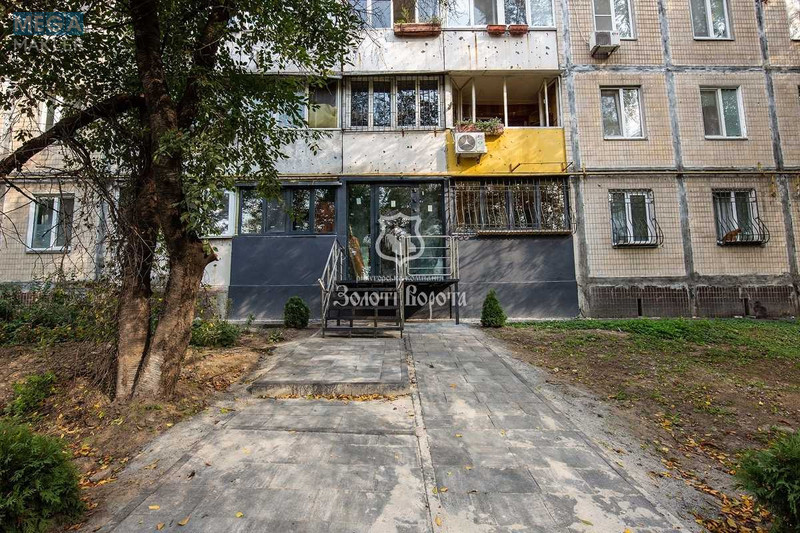 Продаж комерційної нерухомості, 64&nbsp;кв.м, под офис, <a class="location-link" href="/kiev/" title="Недвижимость Київ">Київ</a>, <a class="location-link" href="/kiev/pecherskij/" title="Недвижимость Печерський район">Печерський р-н</a>, Звіринецька вул., 61 (изображение 12)