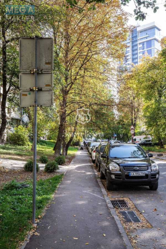 Продаж комерційної нерухомості, 64&nbsp;кв.м, под офис, <a class="location-link" href="/kiev/" title="Недвижимость Київ">Київ</a>, <a class="location-link" href="/kiev/pecherskij/" title="Недвижимость Печерський район">Печерський р-н</a>, Звіринецька вул., 61 (изображение 14)