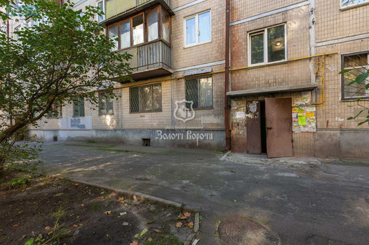 Продаж 2 кімнатної квартири (46/29/6), 5 пов. 5 пов. будинку, <a class="location-link" href="/kiev/" title="Недвижимость Київ">Київ</a>, <a class="location-link" href="/kiev/solomenskij/" title="Недвижимость Солом'янський район">Солом'янський р-н</a>, Метробудівська вул., 7 (изображение 15)