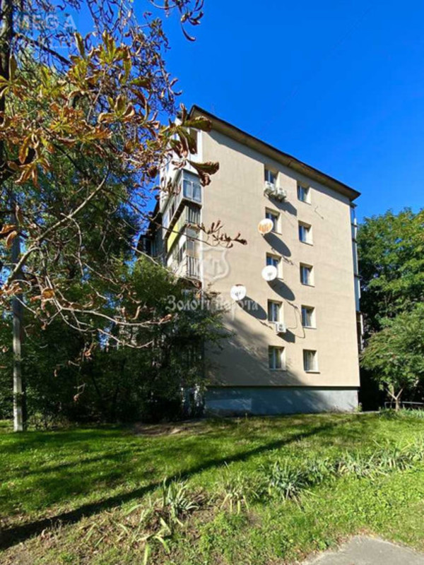 Продаж 2 кімнатної квартири (46/29/6), 5 пов. 5 пов. будинку, <a class="location-link" href="/kiev/" title="Недвижимость Київ">Київ</a>, <a class="location-link" href="/kiev/solomenskij/" title="Недвижимость Солом'янський район">Солом'янський р-н</a>, Метробудівська вул., 7 (изображение 17)