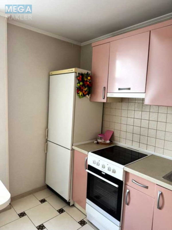 Оренда 1 кімнатної квартири, <a class="location-link" href="/kiev/" title="Недвижимость Київ">Київ</a>, <a class="location-link" href="/kiev/dneprovskij/" title="Недвижимость Дніпровський район">Дніпровський р-н</a>, Митрополита Андрея Шептицкого ул., 7 (изображение 7)